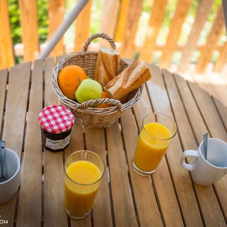 Les Domes Des Gorges Hotel Руом Екстериор снимка