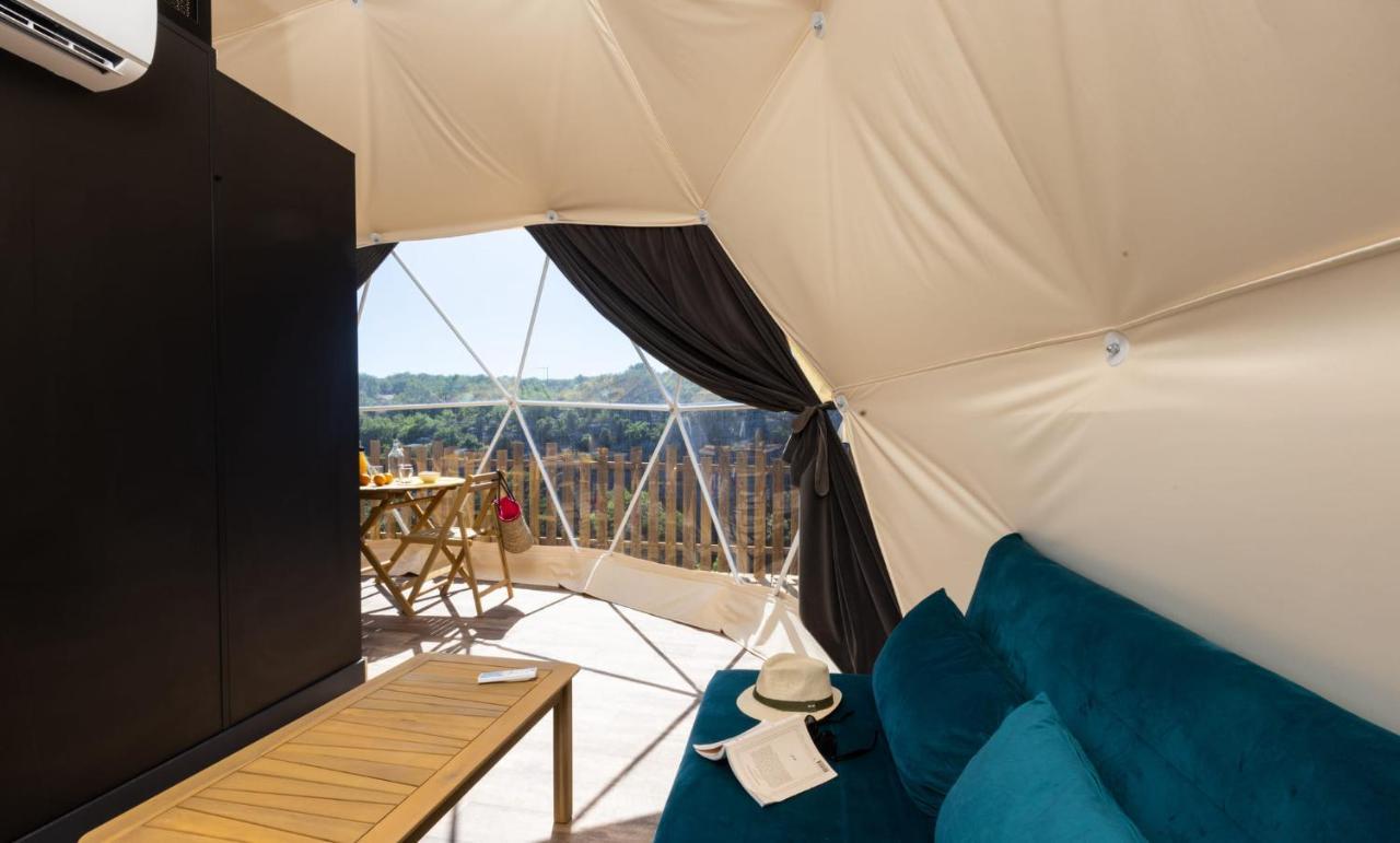 Les Domes Des Gorges Hotel Руом Екстериор снимка
