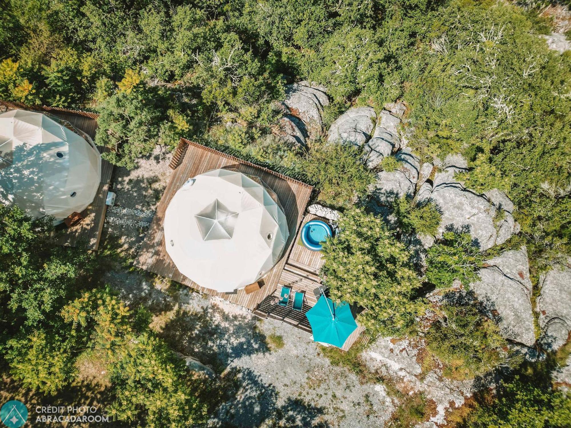 Les Domes Des Gorges Hotel Руом Екстериор снимка